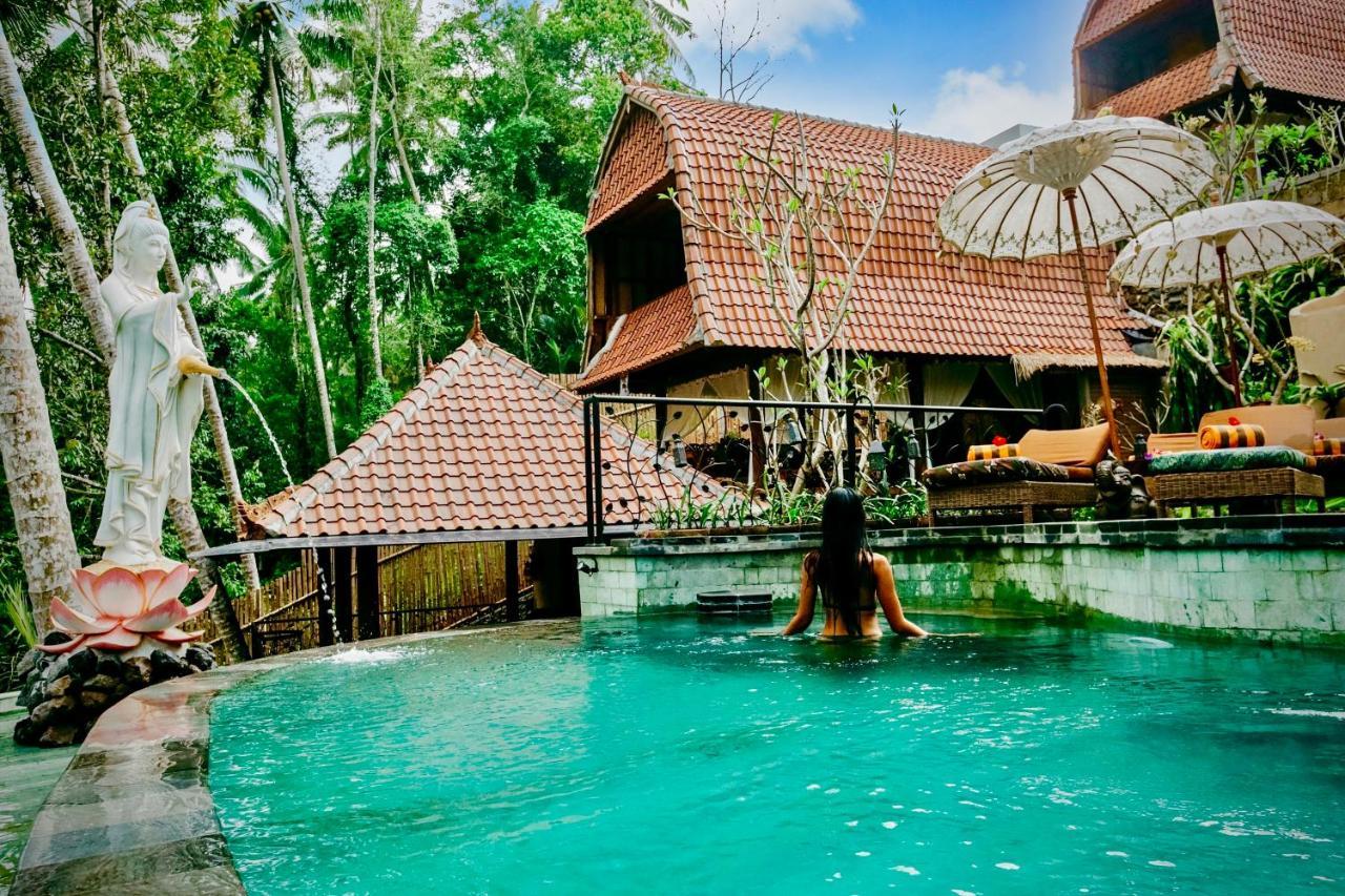จังเกิล โลตัส วิลลา Hotel อูบุด ภายนอก รูปภาพ